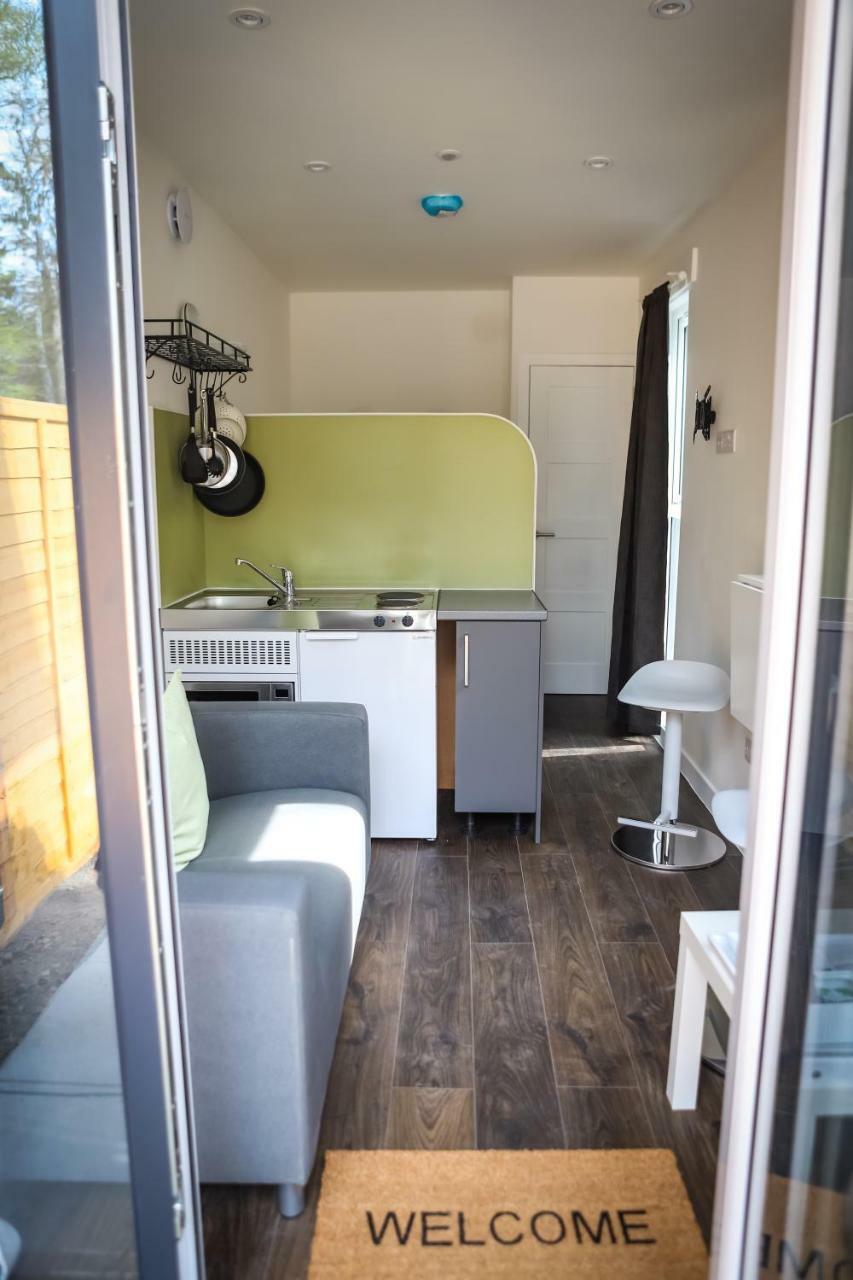 A Unique Experience In A Converted Shipping Containers, Glamness Is Adults Only Inverness Bagian luar foto